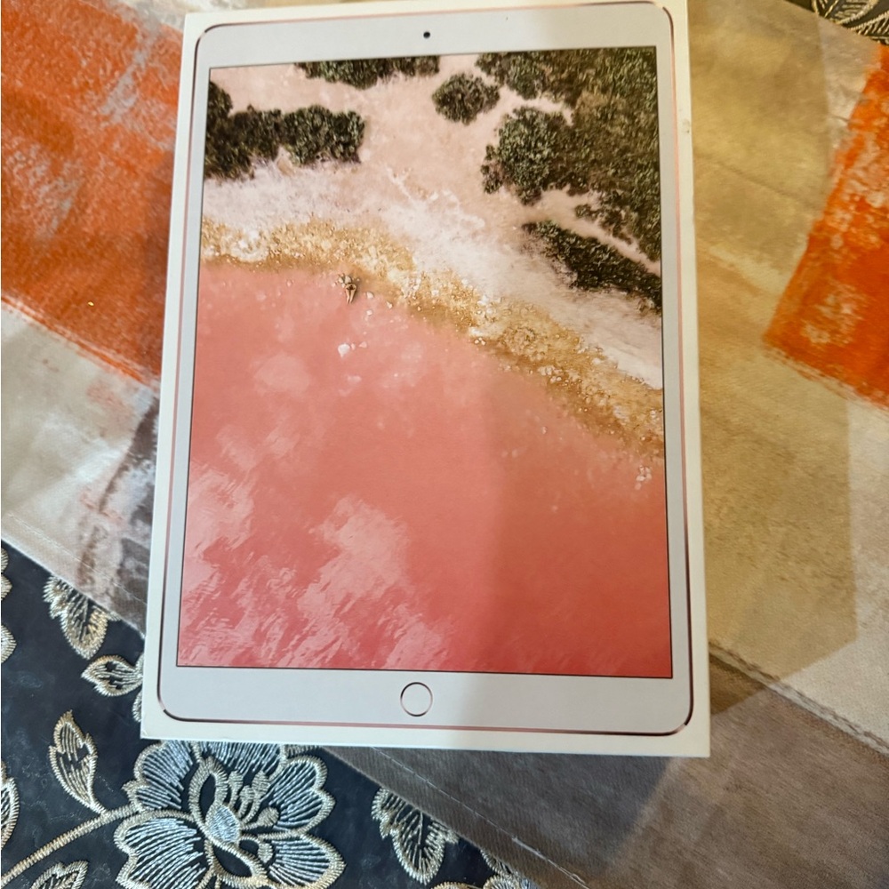 Empty apple iPad Pro box 10.5- inch BOX ONLY